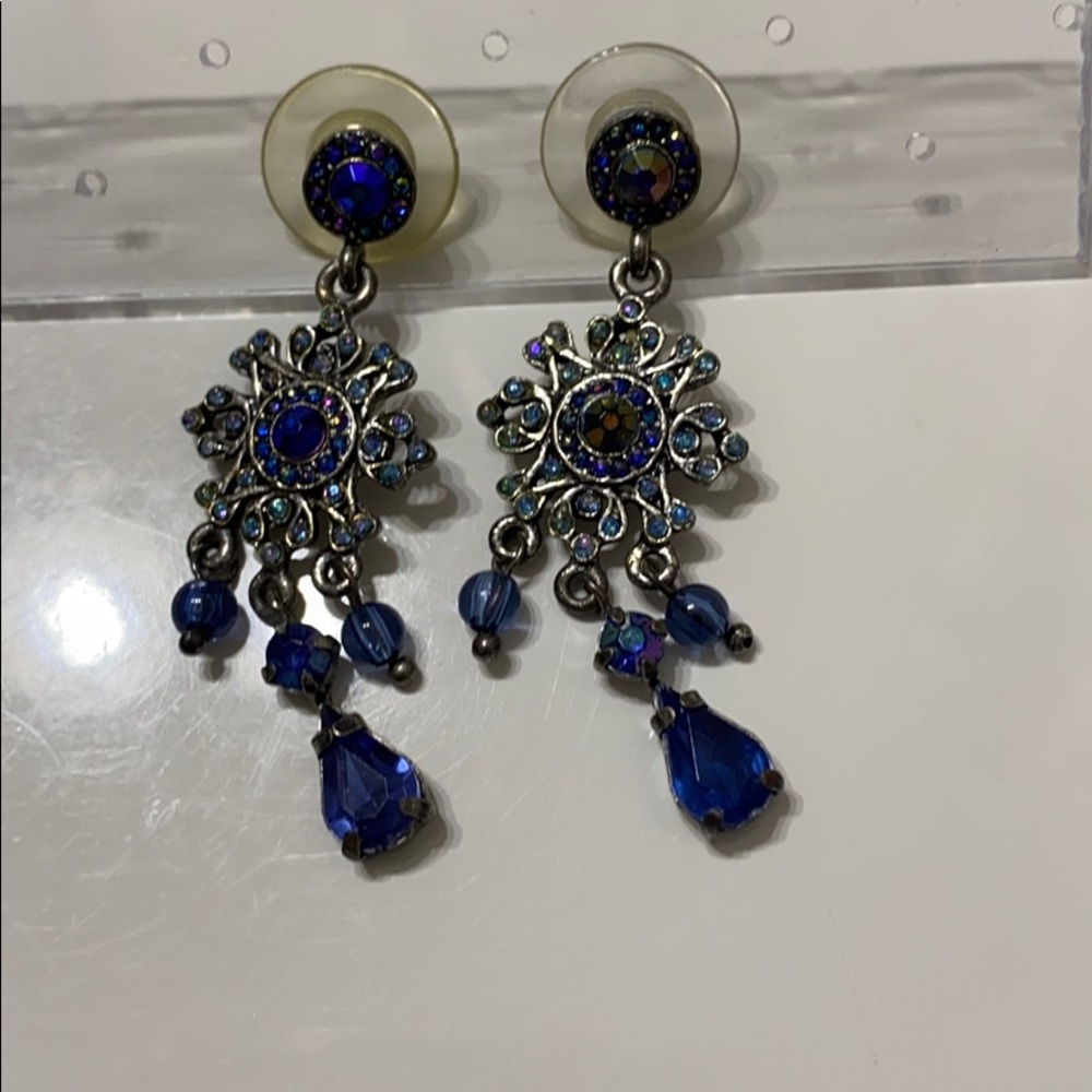 Dangle earrings - Picture 4 of 4